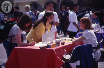 Family weekend tables, 2000
