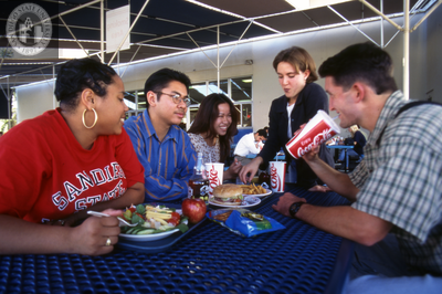 Students at a campus eatery, 1995