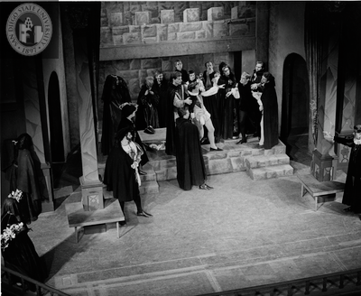 Hamlet, 1955