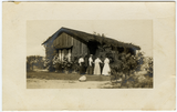 Four women and a small house, San Diego