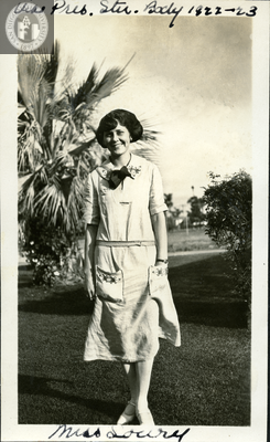 Margaret Lowry, 1922-23