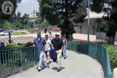 Students ascend a ramp from Aztec Center, 1999