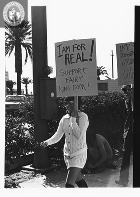 "I am for real!" sign at Gay Liberation Front picket, 1971