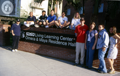 Student residents of Olmeca and Maya Halls, 2000