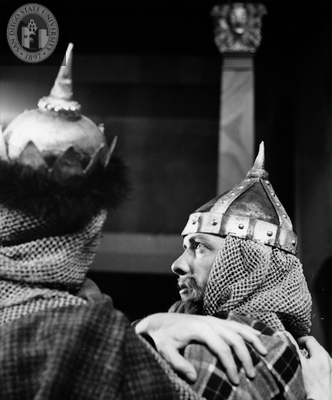 Two unidentified actors in Macbeth, 1958