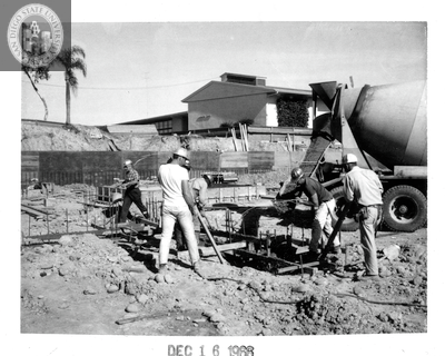 Aztec Center construction, 1966