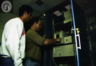 Engineers with a SPARCserver 1000, College of Engineering